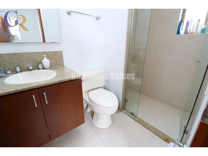 Casa de 3 alcobas en arriendo en Rozo, Cota, 257 m² · foto 21 de 24