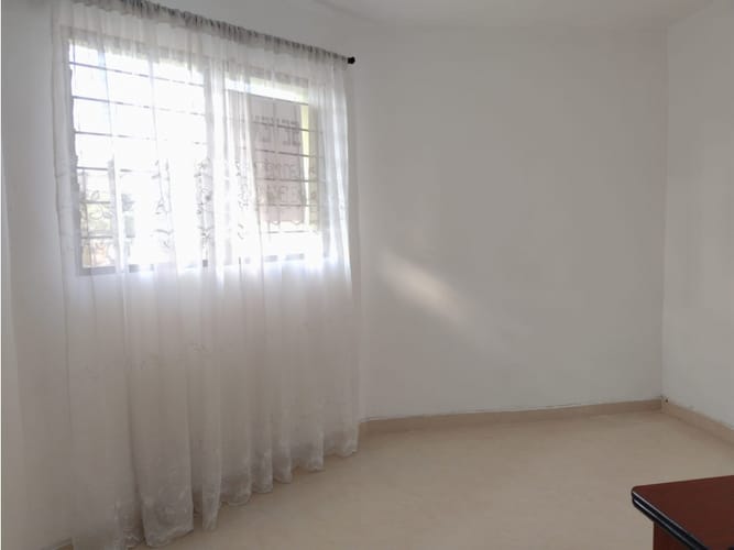 Casa de 2 alcobas en venta en Campo Valdes No.2, Medellín, 69 m² · foto 5 de 9