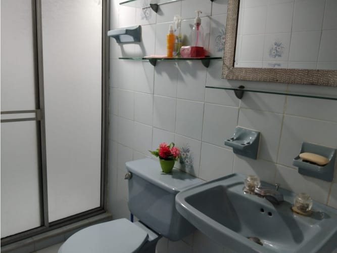 Casa de 2 alcobas en venta en Campo Valdes No.2, Medellín, 69 m² · foto 8 de 9