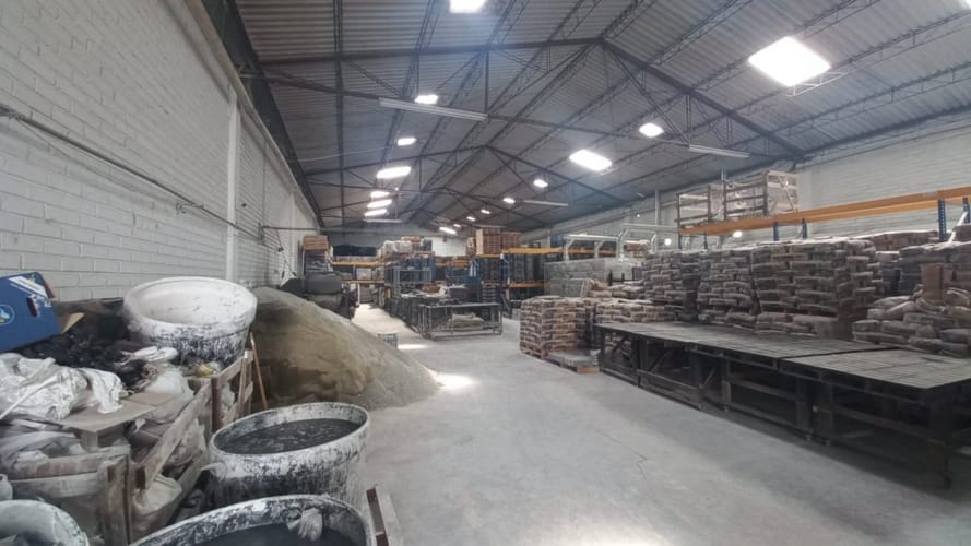Bodega en arriendo en Suramérica, Itagüí, 920 m² · foto 10 de 10
