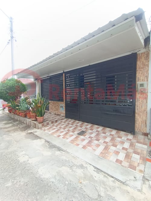 Casa en venta en Torcoroma Iii, Cúcuta · foto 2 de 15