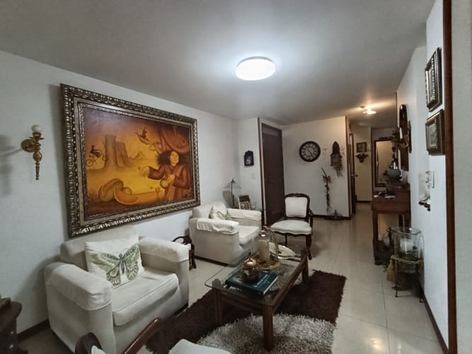 Casa de 6 alcobas en venta en El Castillo, Jamundí, 180 m² · foto 8 de 24
