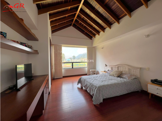 Casa de 3 alcobas en venta en Delicias Norte, Chía, 300 m² · foto 18 de 24