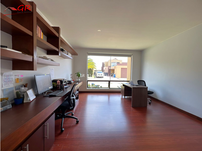 Casa de 3 alcobas en venta en Delicias Norte, Chía, 300 m² · foto 20 de 24