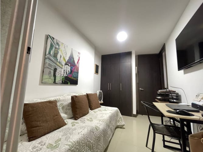Apartamento de 3 alcobas en venta en Centenario, Cali, 109 m² · foto 9 de 24