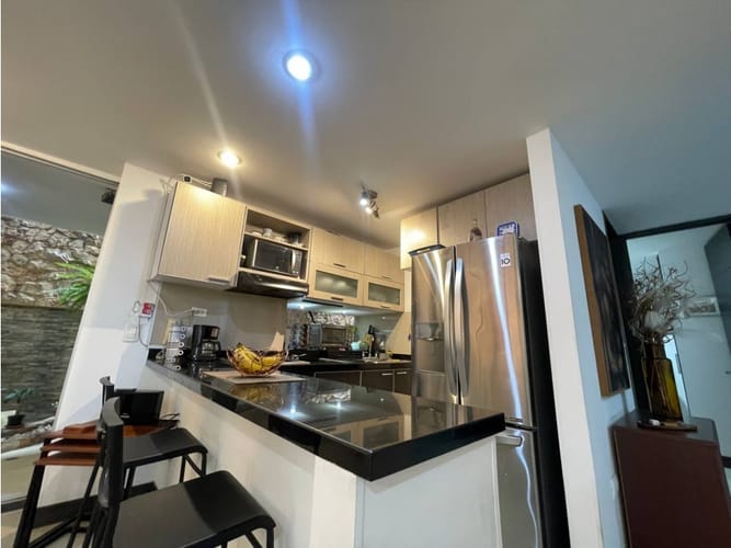 Apartamento de 3 alcobas en venta en Centenario, Cali, 109 m² · foto 11 de 24