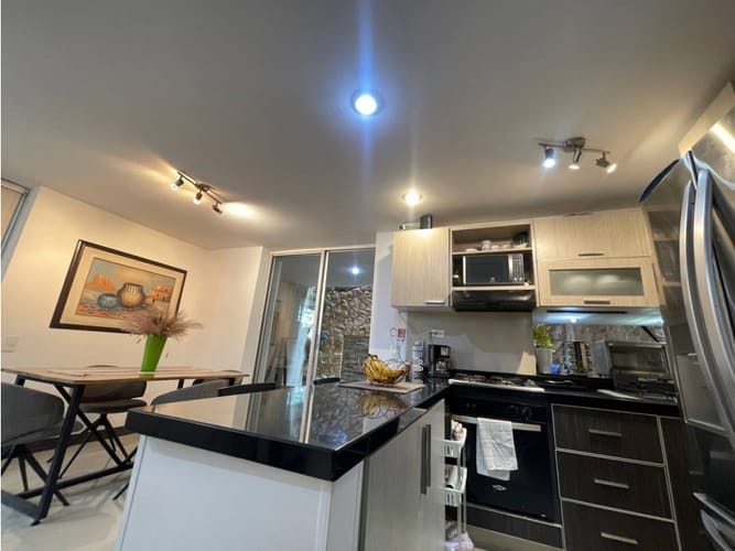 Apartamento de 3 alcobas en venta en Centenario, Cali, 109 m² · foto 14 de 24