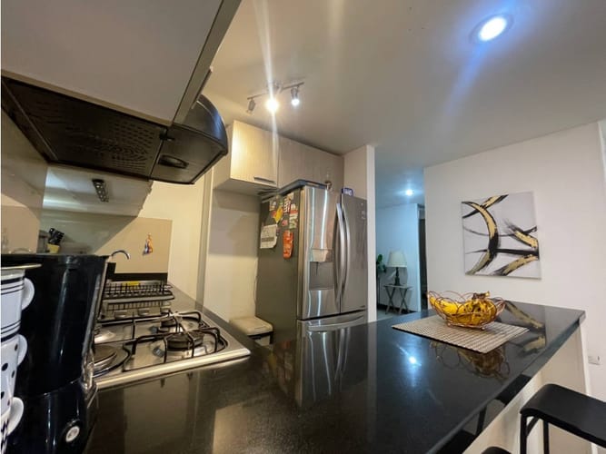 Apartamento de 3 alcobas en venta en Centenario, Cali, 109 m² · foto 15 de 24