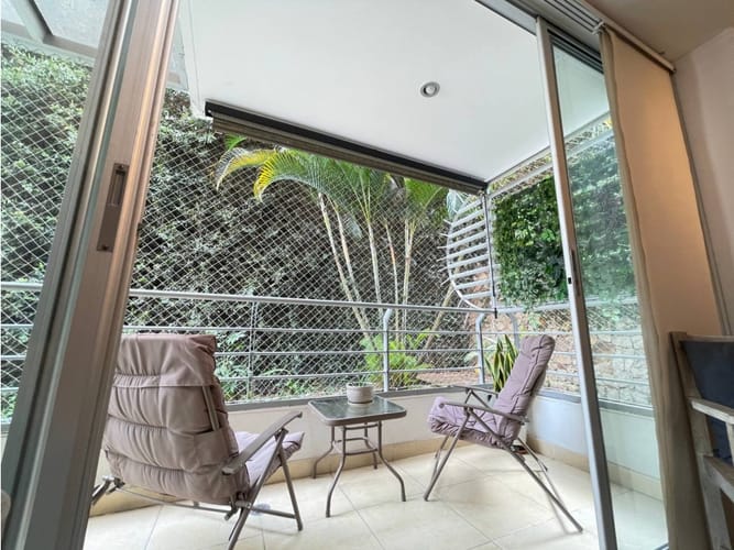 Apartamento de 3 alcobas en venta en Centenario, Cali, 109 m² · foto 23 de 24