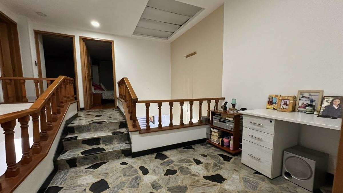 Casa en venta en Barrios Unidos, Bogotá · foto 15 de 21