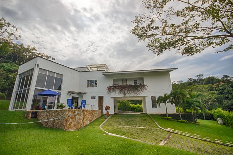 Casa de 5 alcobas en venta en Verde Horizonte, Jamundí, 1407 m² · foto 5 de 24