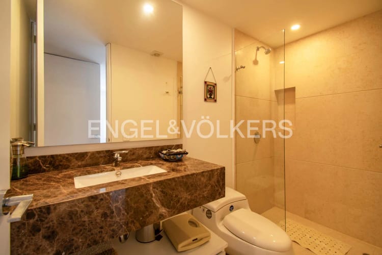Apartamento de 3 alcobas en arriendo en Chicó Alto, Bogotá, 254 m² · foto 18 de 20