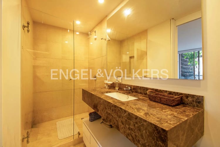 Apartamento de 3 alcobas en arriendo en Chicó Alto, Bogotá, 254 m² · foto 16 de 20