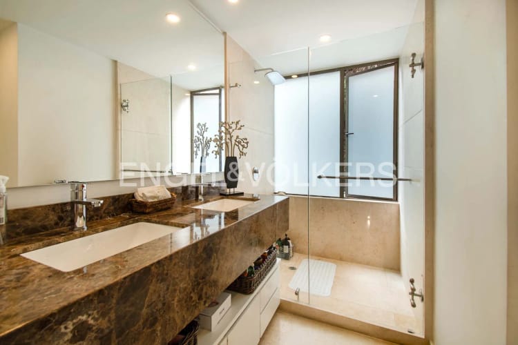 Apartamento de 3 alcobas en arriendo en Chicó Alto, Bogotá, 254 m² · foto 13 de 20