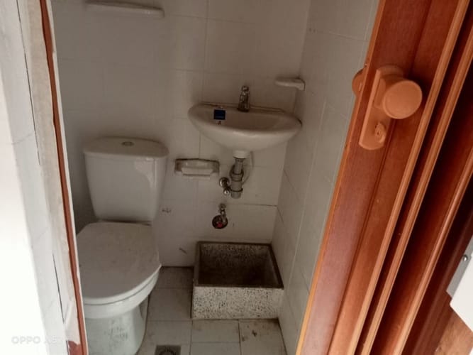 Local en arriendo en Astorga, Medellín, 12 m² · foto 5 de 13