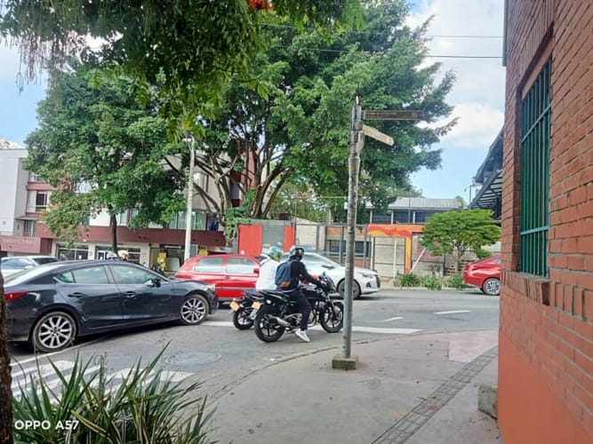 Local en arriendo en Astorga, Medellín, 12 m² · foto 10 de 13