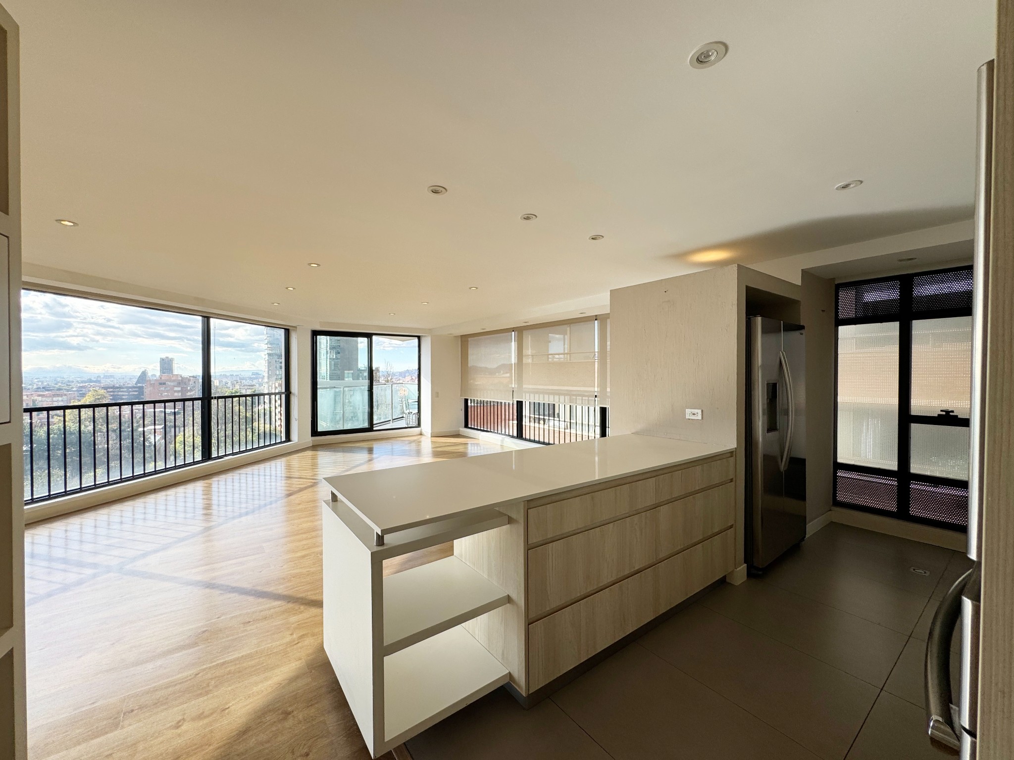 Apartamento en venta en El Refugio, Bogotá · foto 4 de 24