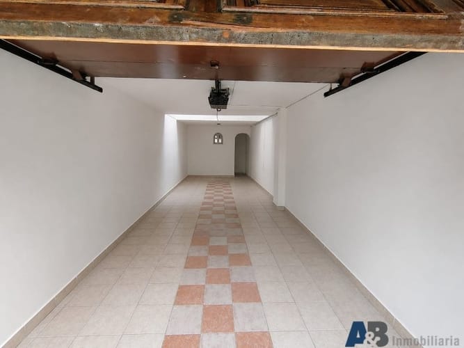 Local en arriendo en Belén Rosales, Medellín, 60 m² · foto 2 de 7