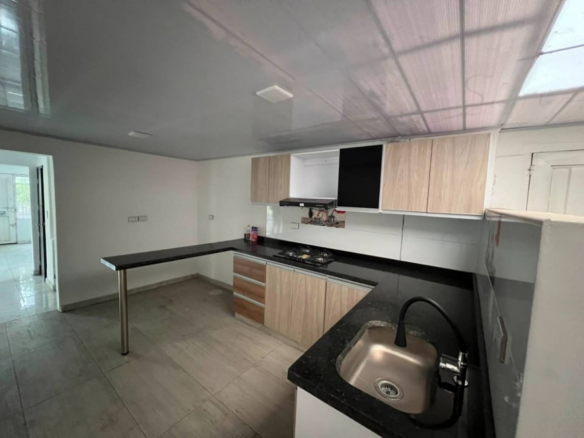 Casa en venta en Villa Mayor Oriental, Bogotá · foto 10 de 24