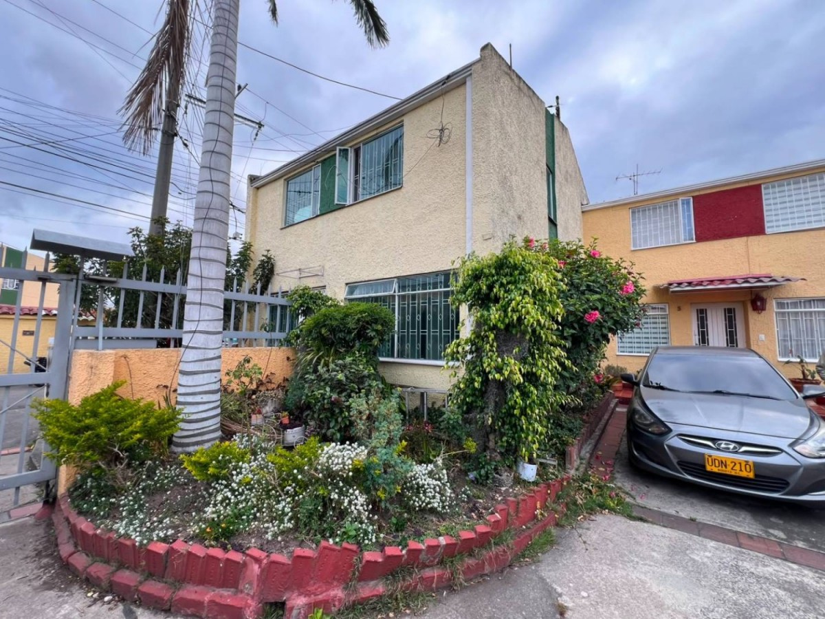 Casa en venta en Villa Mayor Oriental, Bogotá · foto 15 de 24