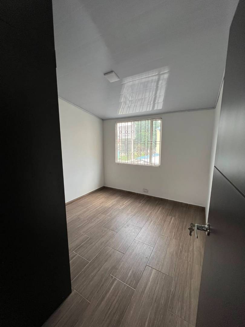 Casa en venta en Villa Mayor Oriental, Bogotá · foto 18 de 24