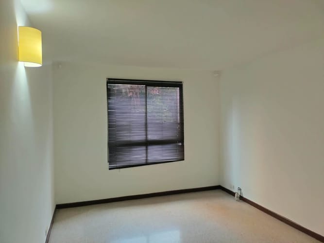 Apartamento de 3 alcobas en arriendo en Patio Bonito, Medellín, 109 m² · foto 10 de 16