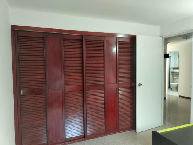 Apartamento de 3 alcobas en arriendo en Patio Bonito, Medellín, 109 m² · foto 11 de 16
