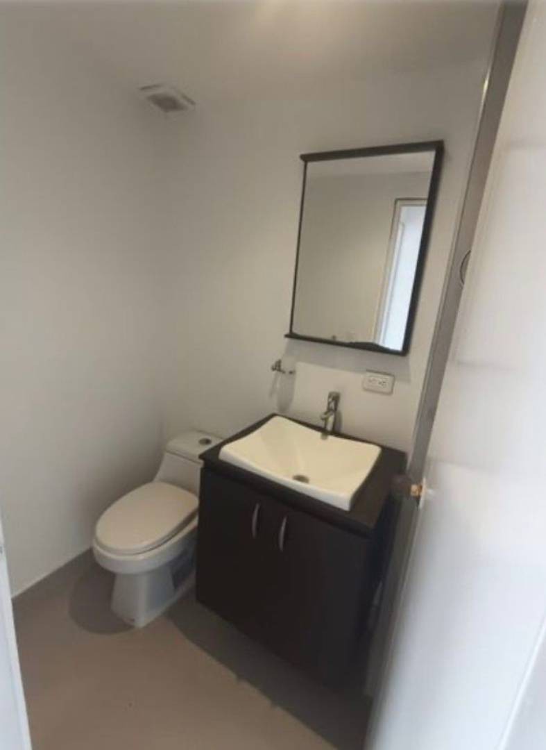 Apartamento en venta en La Castellana, Bogotá · foto 9 de 24