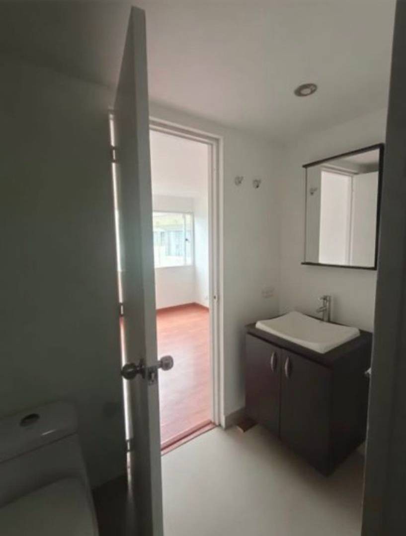 Apartamento en venta en La Castellana, Bogotá · foto 13 de 24