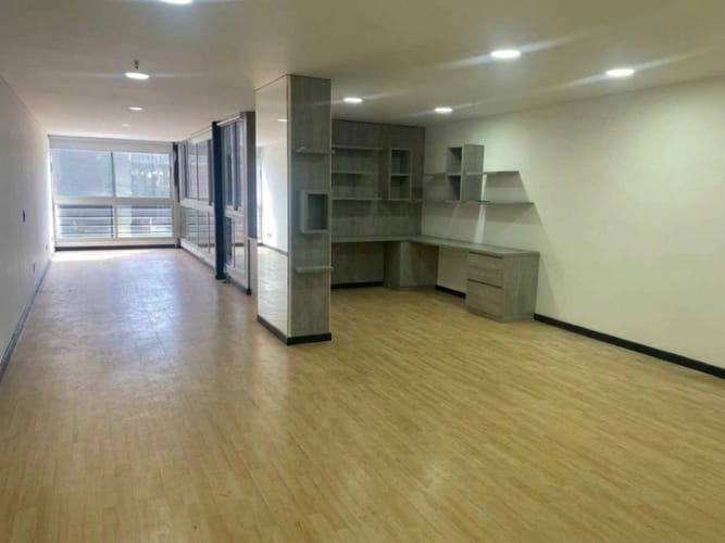 Oficina en arriendo en Las Vegas, Envigado, 46 m² · foto 2 de 4