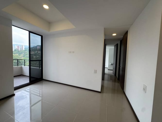 Apartamento de 2 alcobas en arriendo en El Carmelo Ii, Sabaneta, 80 m² · foto 8 de 24