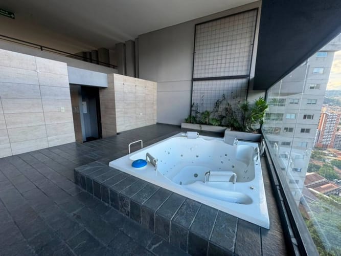 Apartamento de 2 alcobas en arriendo en El Carmelo Ii, Sabaneta, 80 m² · foto 21 de 24