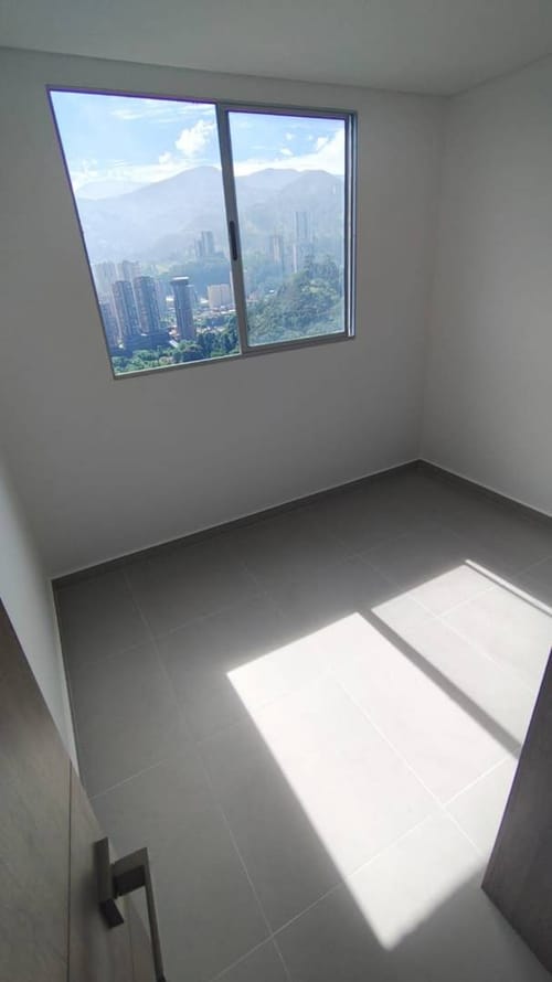 Apartamento de 3 alcobas en arriendo en Pan De Azucar, Sabaneta, 75 m² · foto 12 de 19