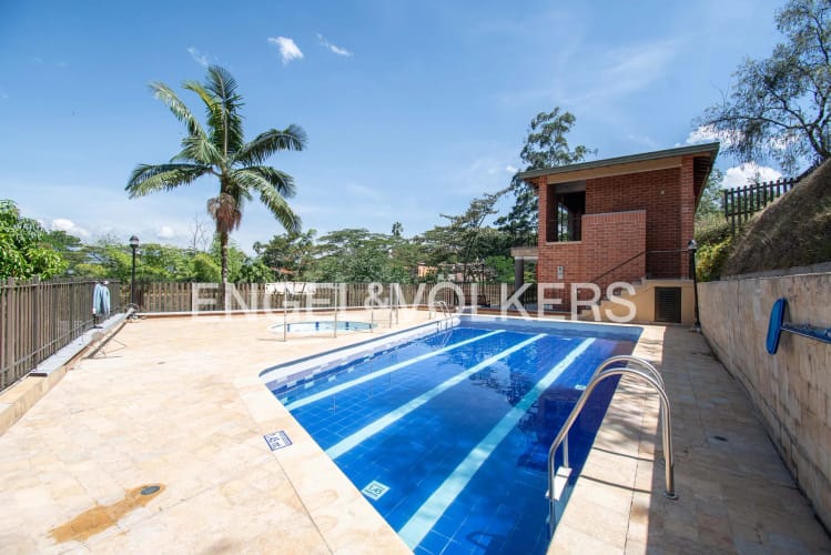 Casa en venta en Loma Del Chocho, Envigado · foto 22 de 24