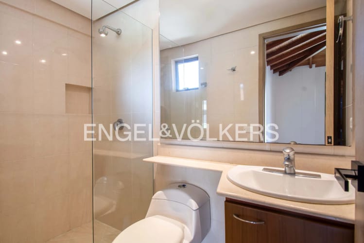 Casa en venta en Loma Del Chocho, Envigado · foto 19 de 24