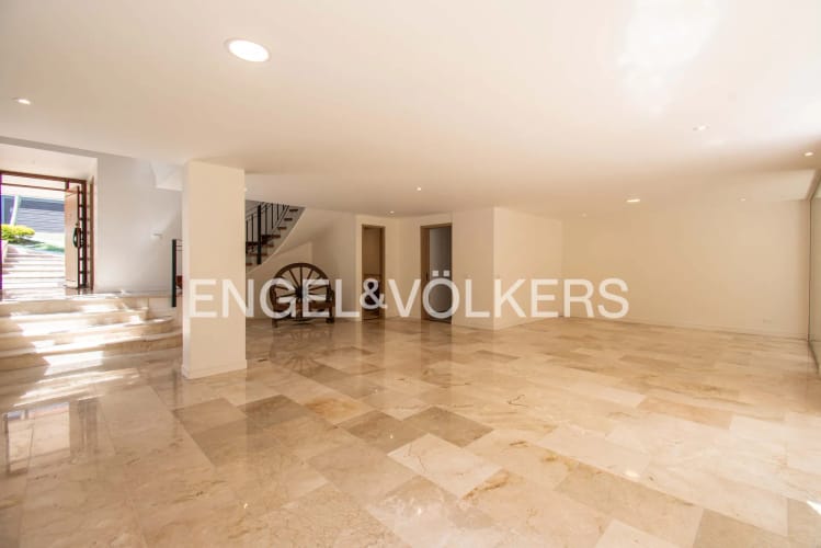 Casa en venta en Loma Del Chocho, Envigado · foto 4 de 24