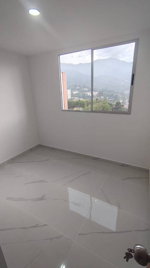 Apartamento de 3 alcobas en arriendo en Pan De Azucar, Sabaneta, 75 m² · foto 20 de 23