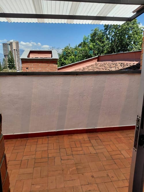 Apartamento de 3 alcobas en arriendo en El Tesoro, Medellín, 214 m² · foto 5 de 20
