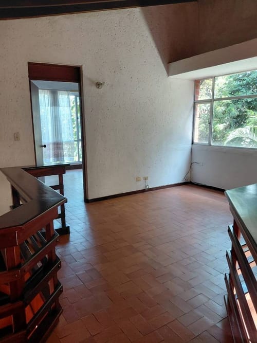 Apartamento de 3 alcobas en arriendo en El Tesoro, Medellín, 214 m² · foto 8 de 20