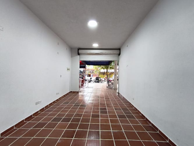 Local en arriendo en Quinta Oriental, Cúcuta, 25 m² · foto 2 de 4