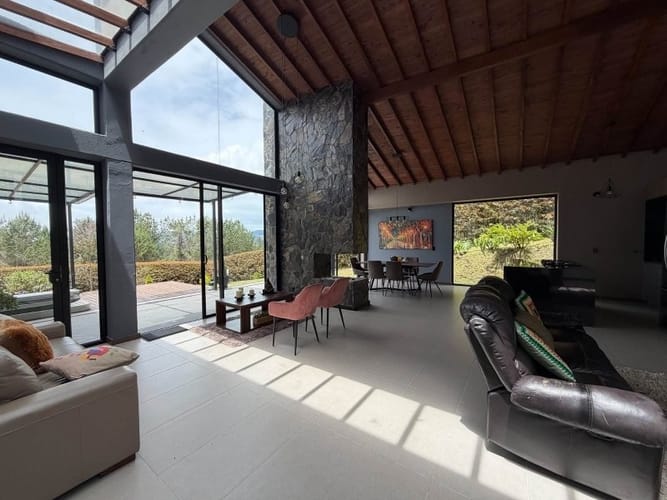 Casa de 4 alcobas en venta en La China, Bello, 1200 m² · foto 5 de 20