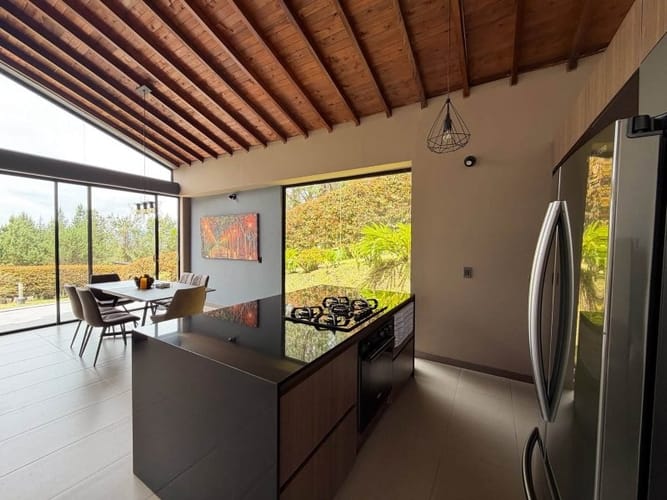 Casa de 4 alcobas en venta en La China, Bello, 1200 m² · foto 8 de 20