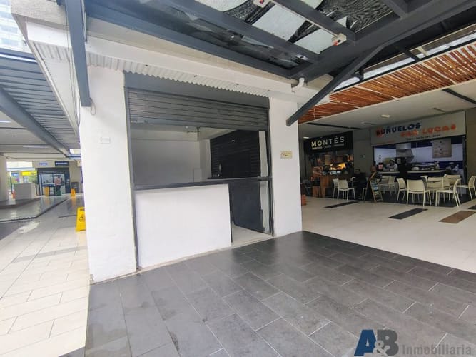 Local en arriendo en Castropol, Medellín, 25 m² · foto 2 de 7