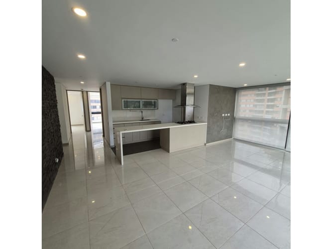 Apartamento de 3 alcobas en venta en Vía Las Palmas, Medellín, 122 m² · foto 7 de 15