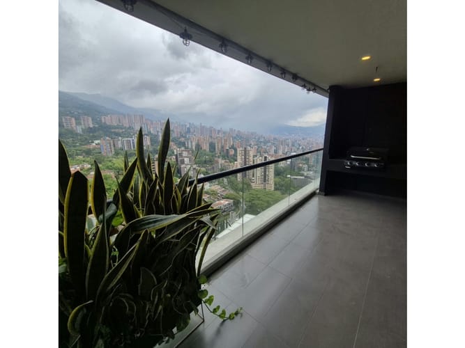 Apartamento de 3 alcobas en venta en Vía Las Palmas, Medellín, 122 m² · foto 8 de 15