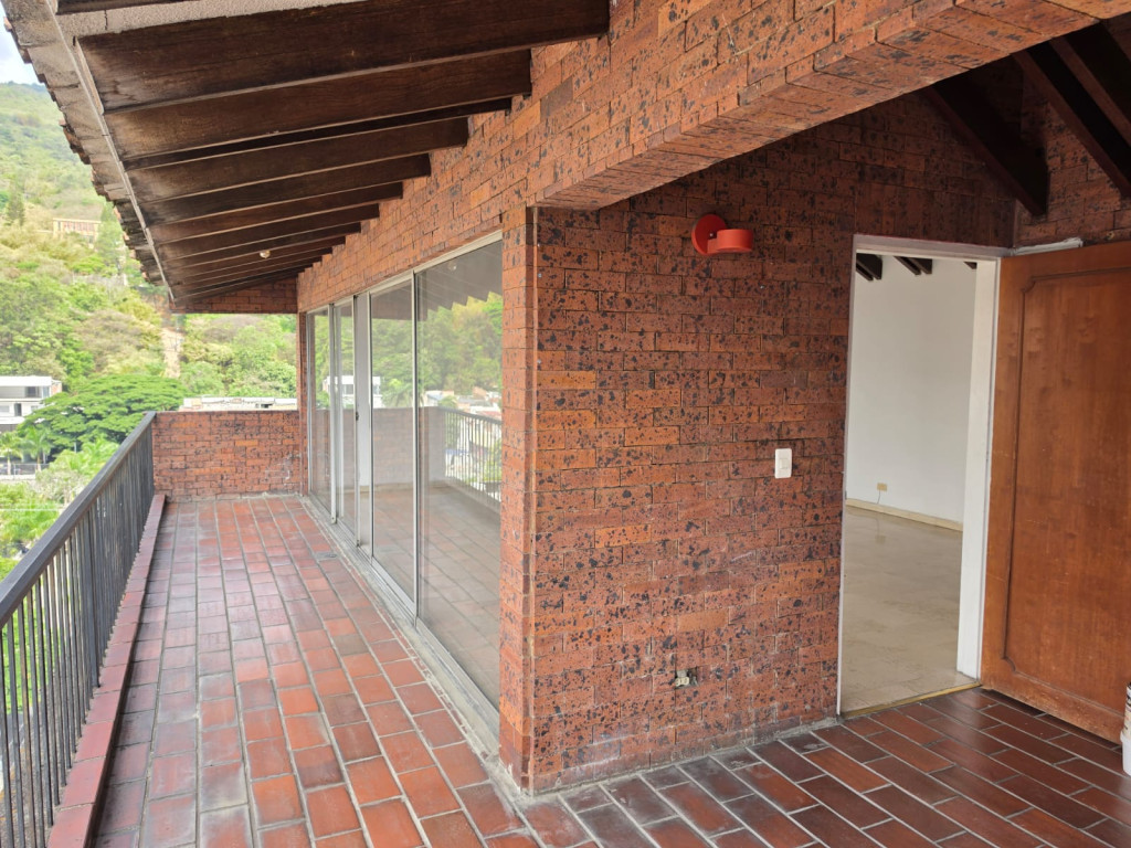 Apartamento en arriendo en Granada, Cali · foto 16 de 20