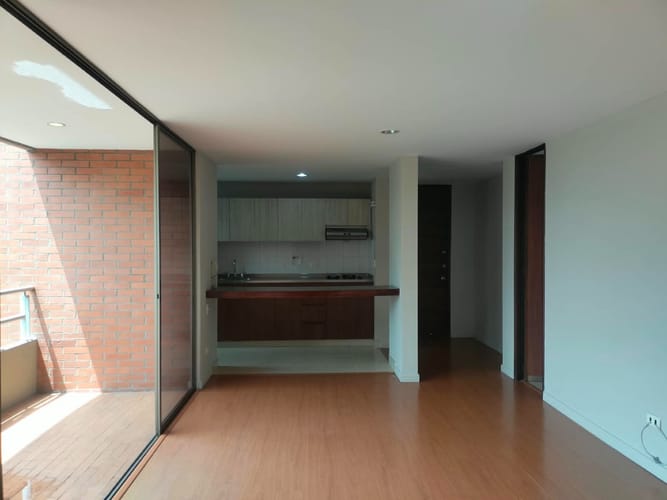 Apartamento de 2 alcobas en arriendo en Patio Bonito, Medellín, 74 m² · foto 12 de 12