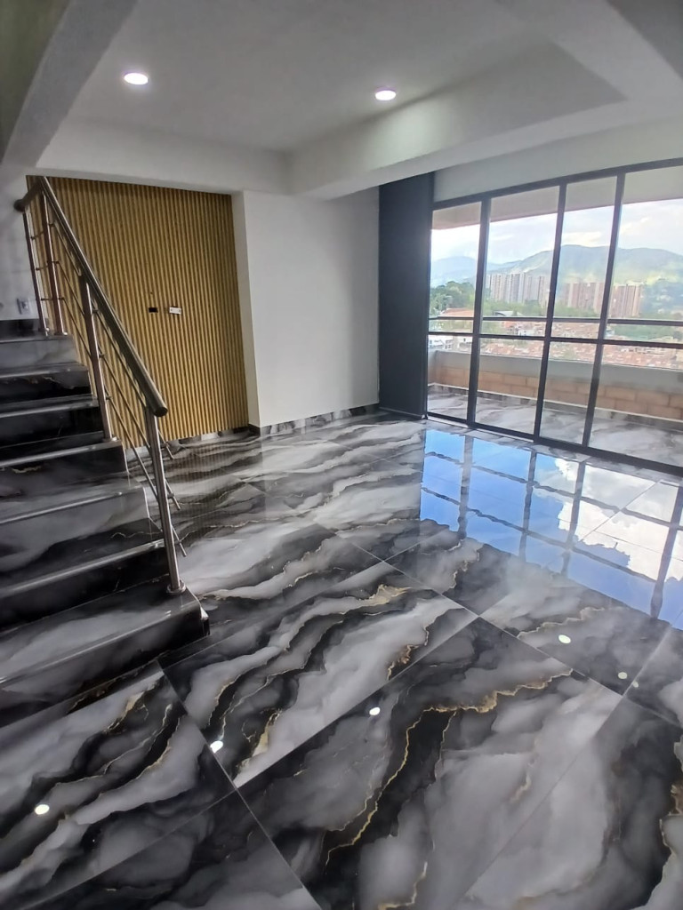 Apartamento en arriendo en Centro, La Estrella · foto 2 de 18