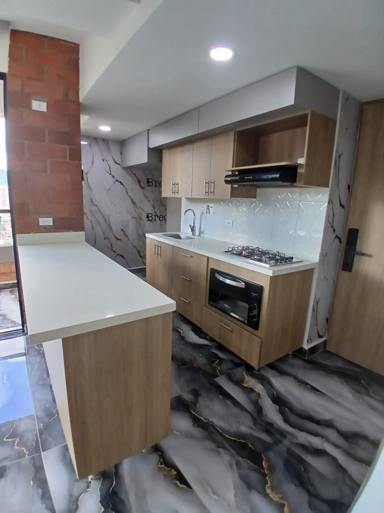 Apartamento en arriendo en Centro, La Estrella · foto 5 de 18