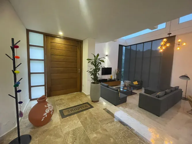 Casa de 5 alcobas en venta en El Convento, Copacabana · foto 12 de 24